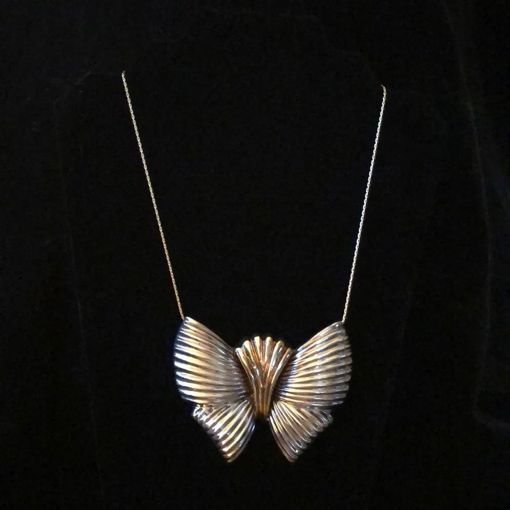 Large Vintage Sterling Silver & 18k Gold Pin - Picture 7 of 7